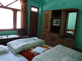 Hotel Amar Palace, Manikaran 3